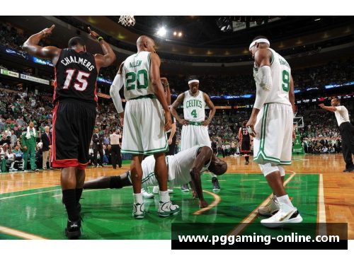 PG模拟器NBA球员更衣室内的密室剧：背后的心理战与团队默契 - 副本